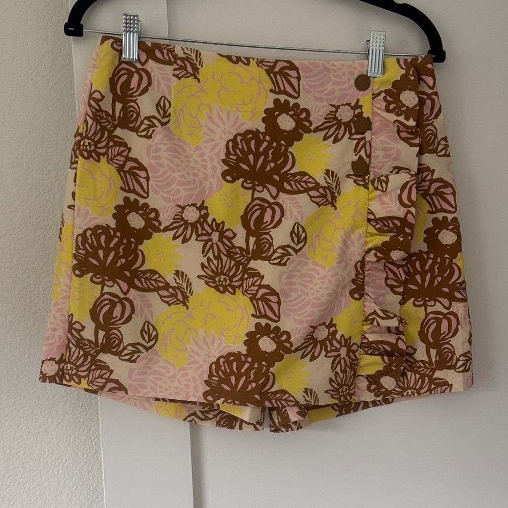 Tory Sport Floral Skort in Brown and Yellow